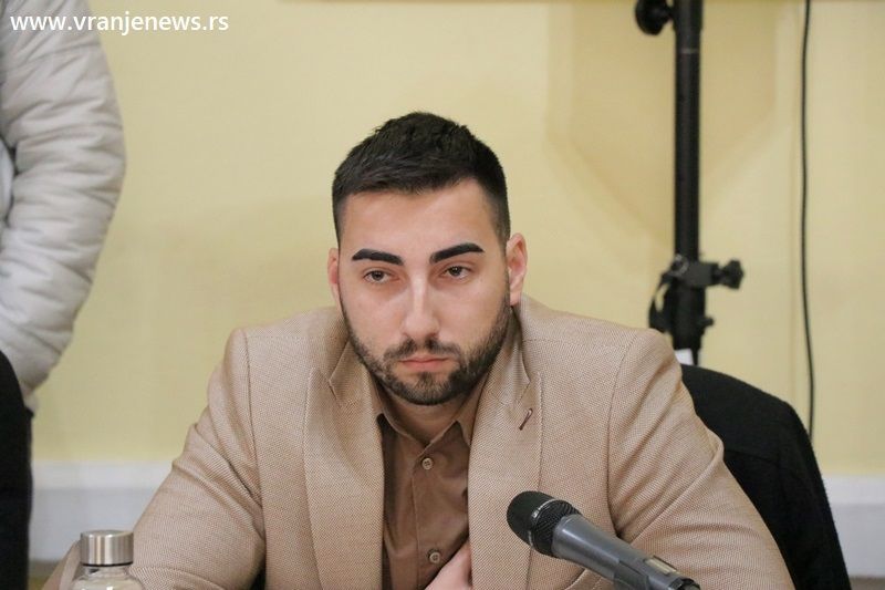 Ilić: Mladi u Vranju žele da budu ravnopravni sagovornici sa donosiocima odluka