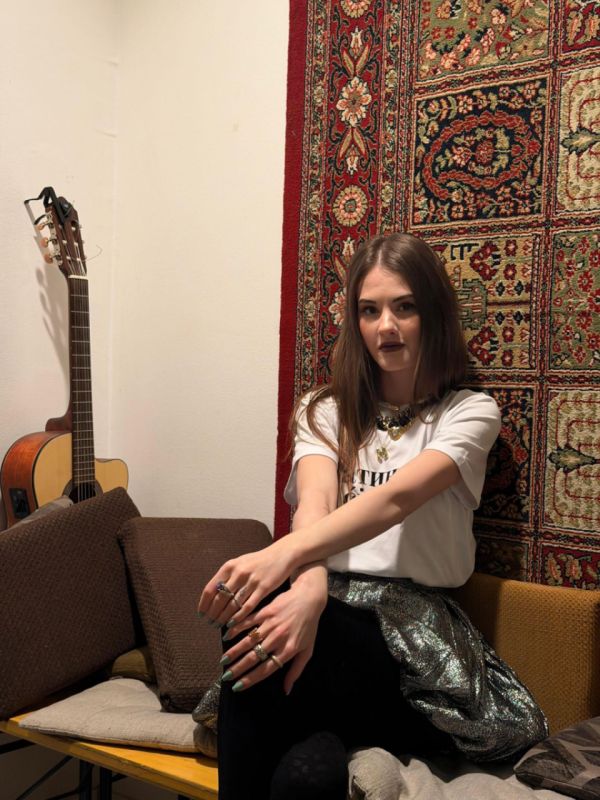 Mingl intervju, Milica Dragomirović: SECOND HAND - LJUBAV PREMA MODI ILI ETIKETI?