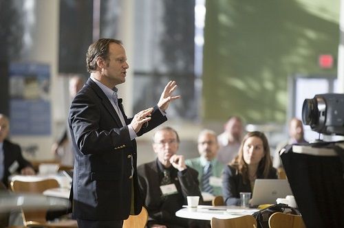 Oktobarska revolucija u znanju – kurs javnog nastupa za studente