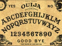 Istorija Ouija table za prizivanje duhova